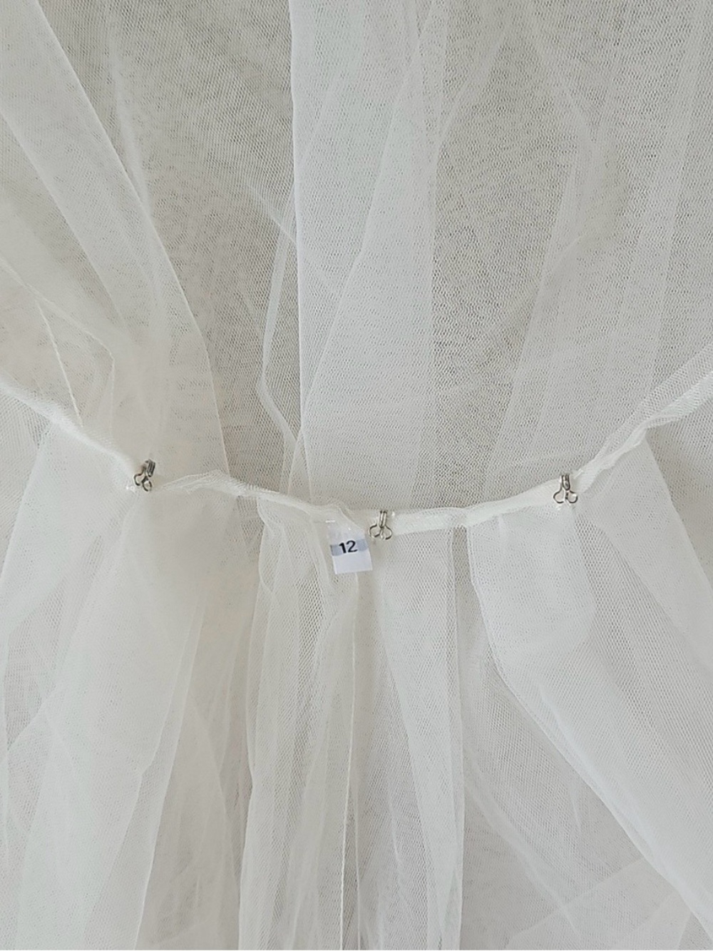 Ivory Detachable Tulle Overskirt - Make an offer! - Picture 10 of 11